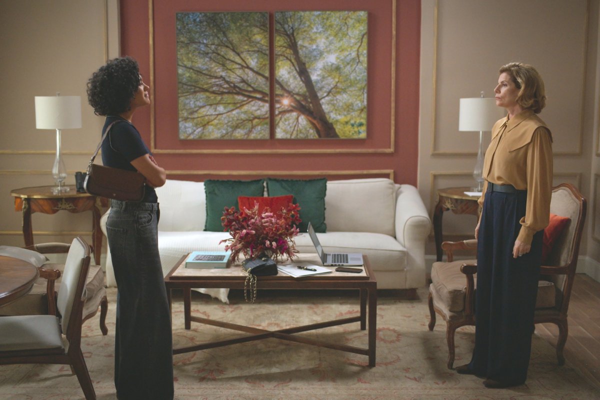 Maria de Fátima (Bella Campos) e Odete (Debora Bloch) em 