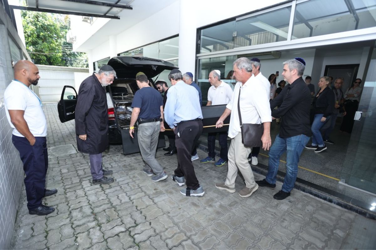 Velório Berta Loran