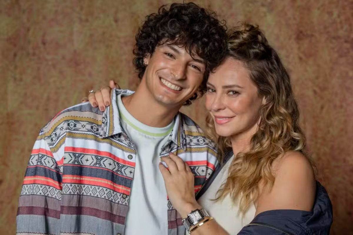 Pedro Waddington e Paolla Oliveira como Tiago e Heleninha em 'Vale Tudo'