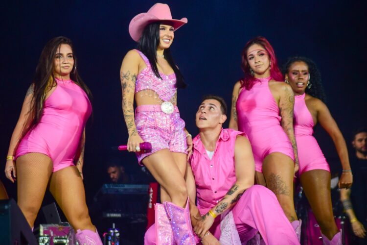 Show de Ana Castela em Jaguariúna