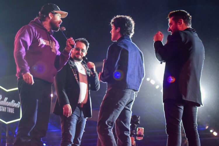 Zé Felipe dividiu o palco com Bruno, Marrone e Enzo 