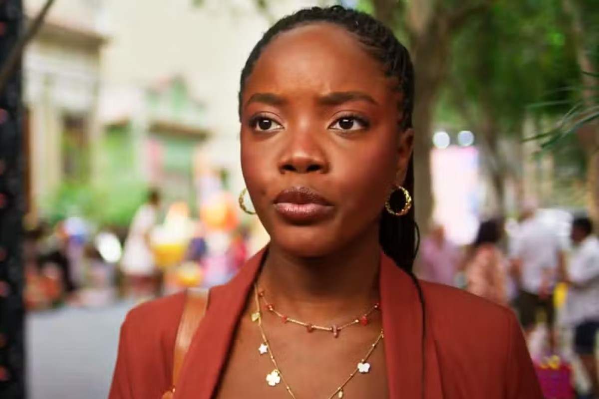 Leo (Clara Moneke) vai passar por várias provações em 'Dona de Mim'