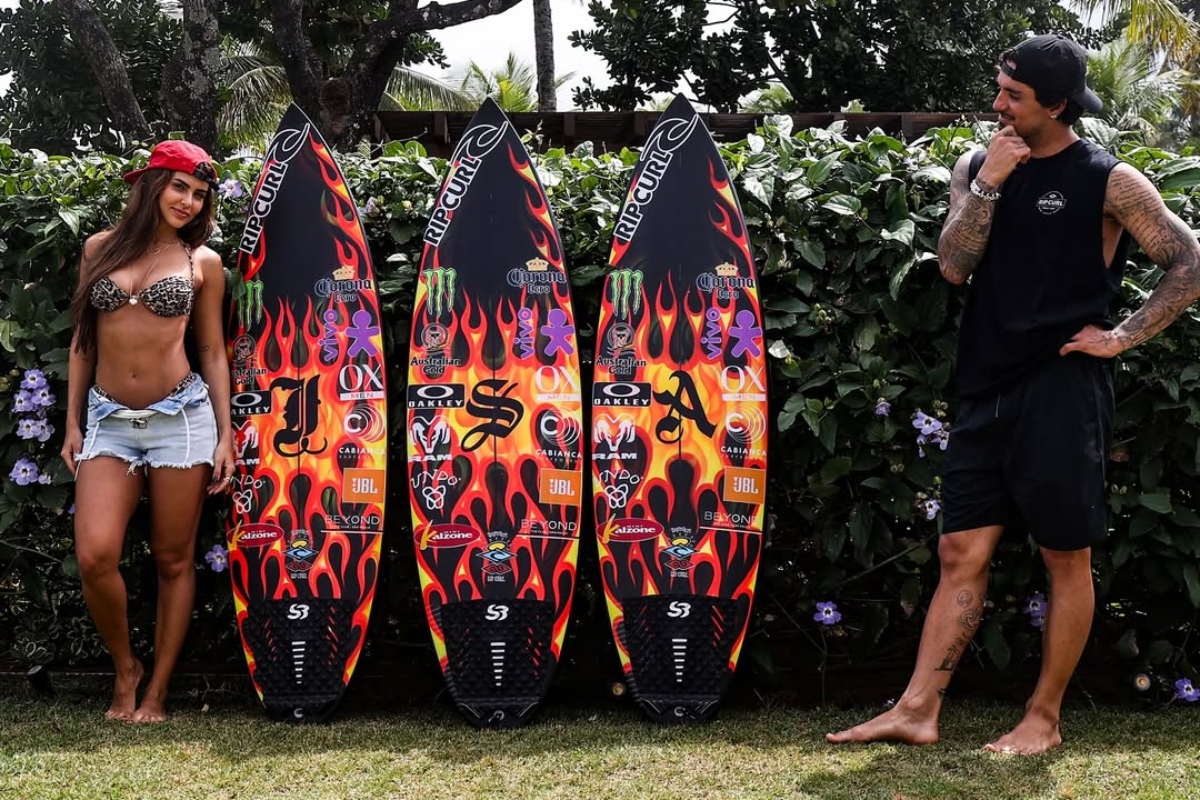 Gabriel Medina e Isabella Arantes