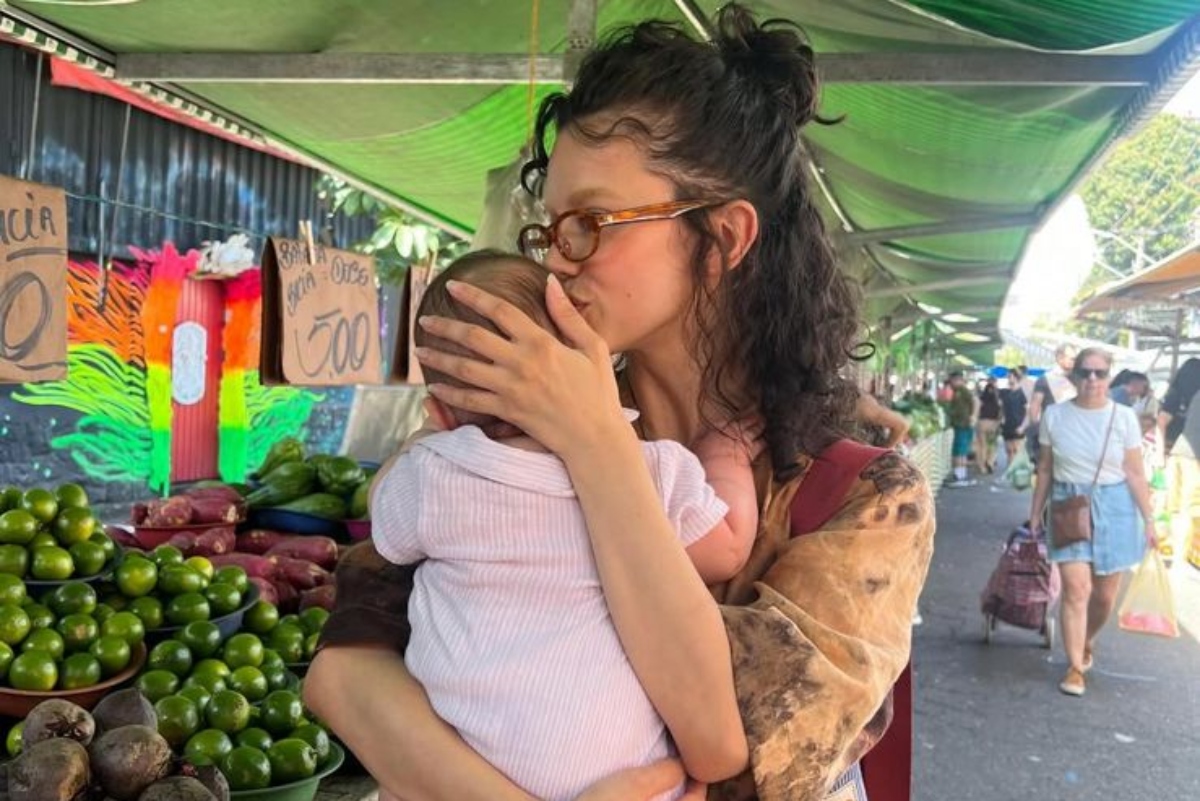 Manu Gavassi e a filha