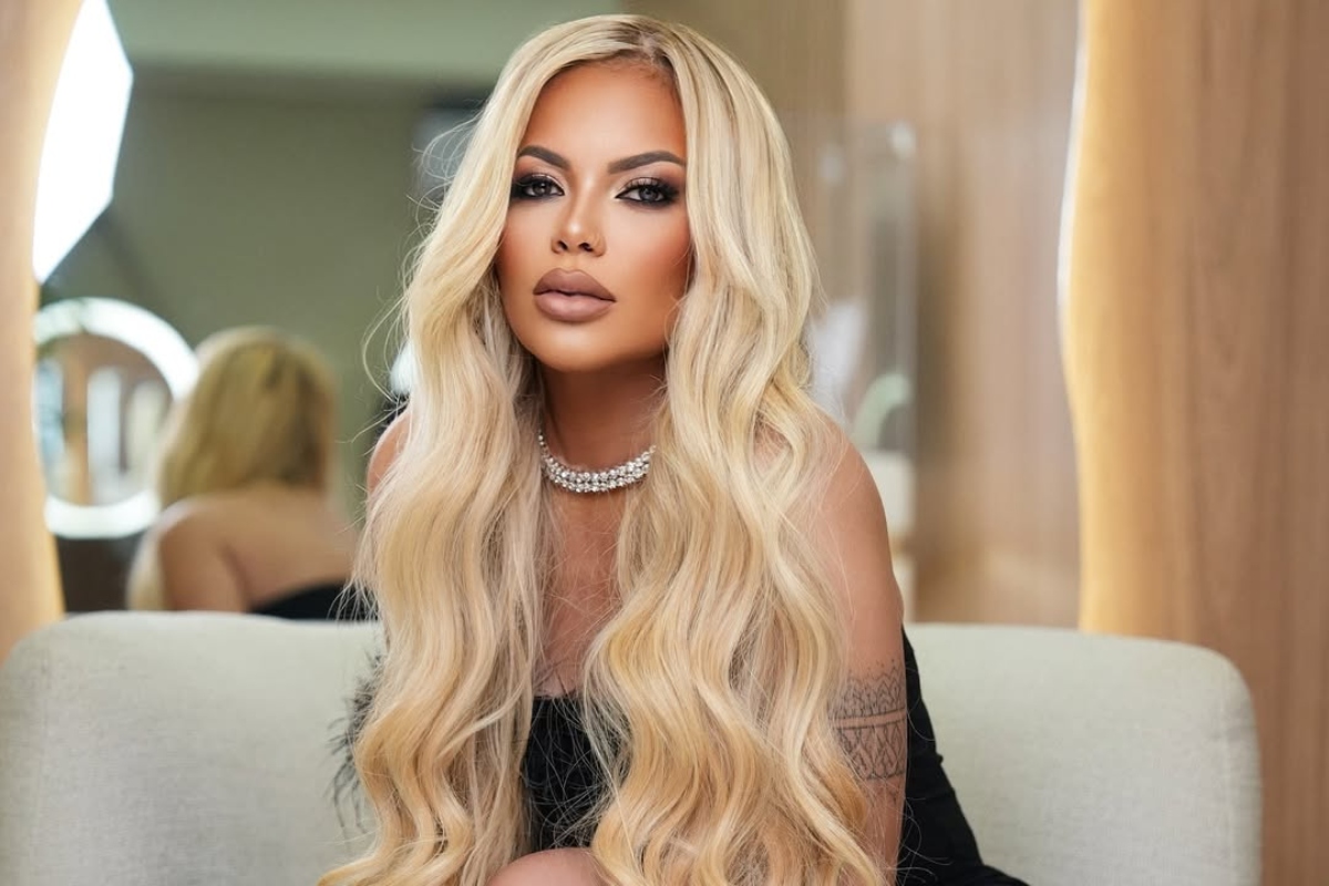 Morre a cantora Vanessa Rios