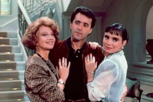 Laurinha (Glória Menezes), Eduardo (Tony Ramos) e Maria do Carmo (Regina Duarte) em 'Rainha da sucata'