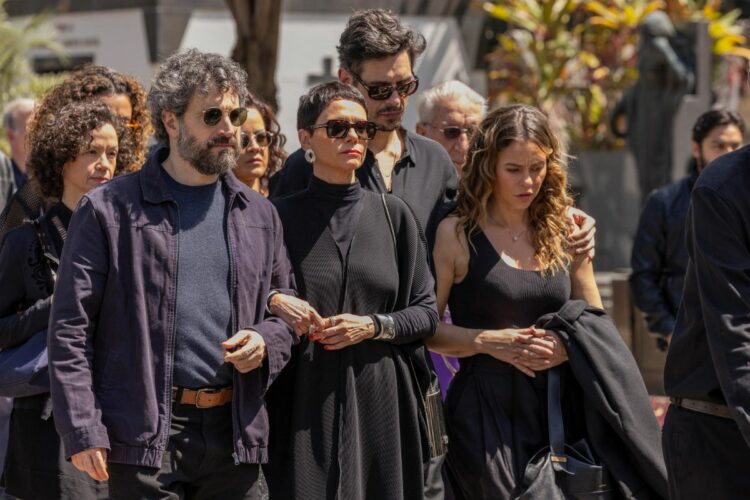 Enterro Odete Roitman