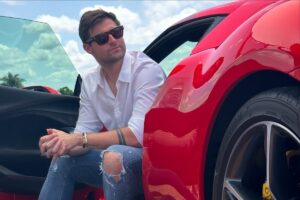 Rezende sofre acidente