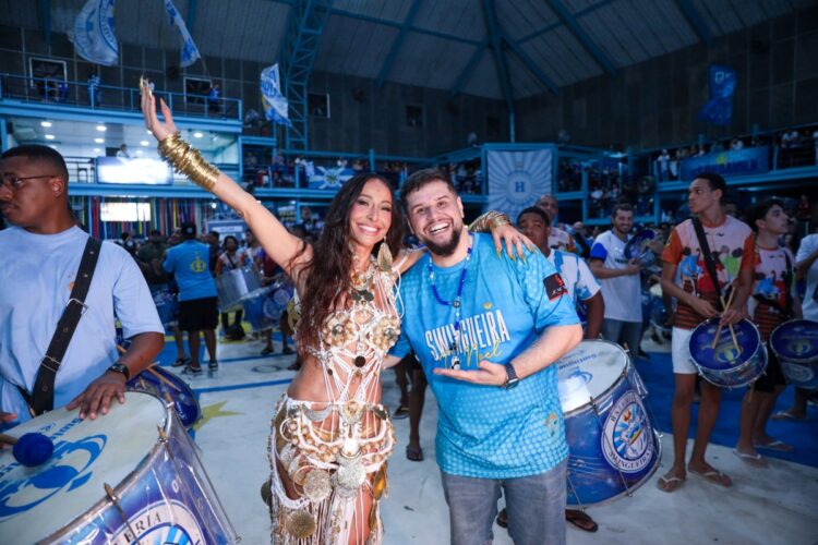 Sabrina Sato e o Mestre Macaco Branco