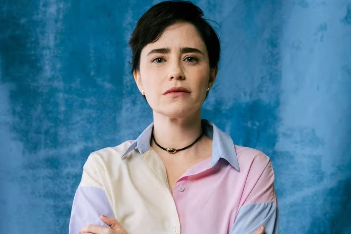 Samira (Fernanda Vasconcellos)