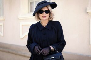 Sandra (Flavia Alessandra) em Êta Mundo Melhor