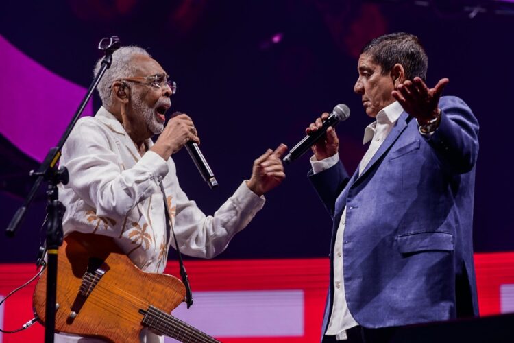 Zeca Pagodinho canta com Gilberto Gil na turnê 'Tempo Rei