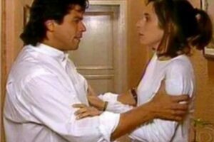 teo (mauricio mattar) e lisa (andrea beltrão) em a viagem