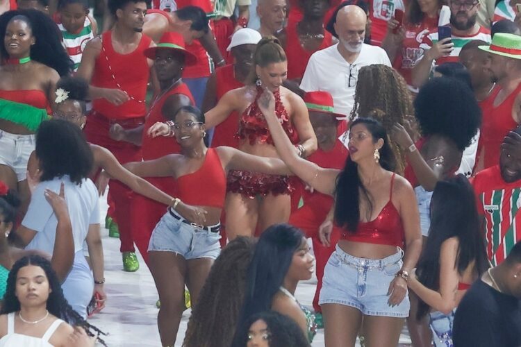 Virginia ensaia na Grande Rio