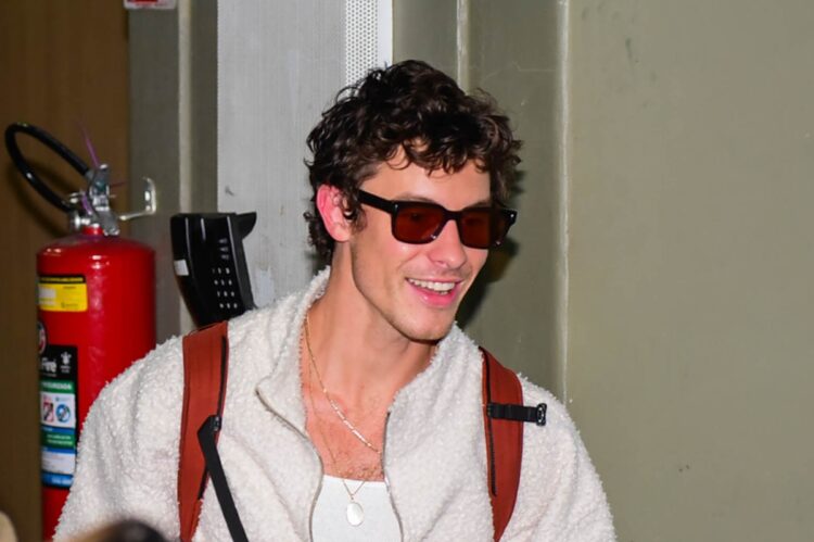 Shawn Mendes desembarca no RJ