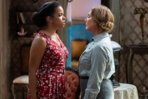 Dita (Jeniffer Nascimento) confronta Zulma (Heloisa Périssé) sobre gravidez falsa em 