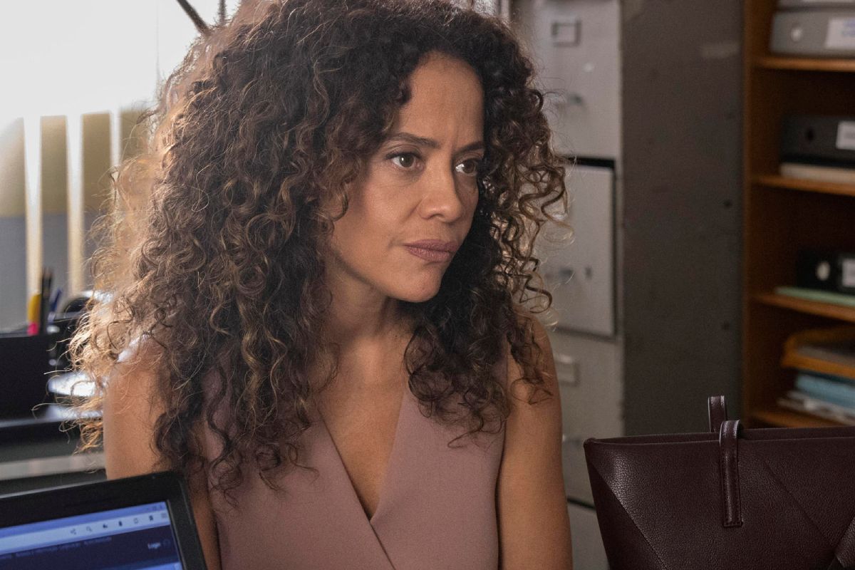 Tânia (Aline Borges) em Dona de Mim