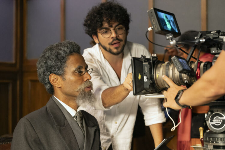 Ícaro Silva interpreta Machado de Assis no especial 'Falas Negras'