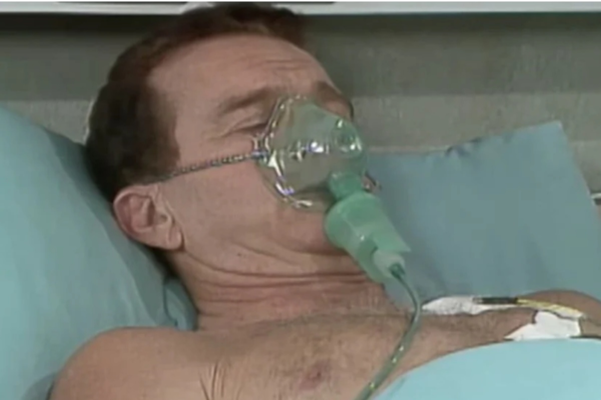 ismael (jonas bloch) internado em a viagem