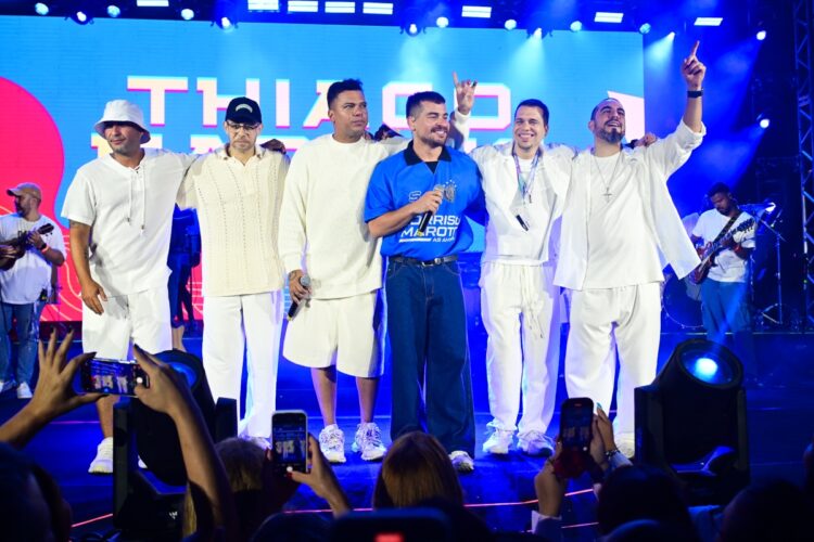  Thiago Martins no Navio Sorriso Maroto 