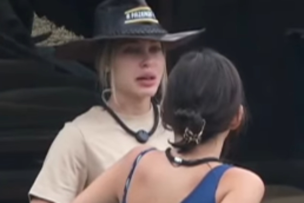 saory fazendeira em a fazenda 17