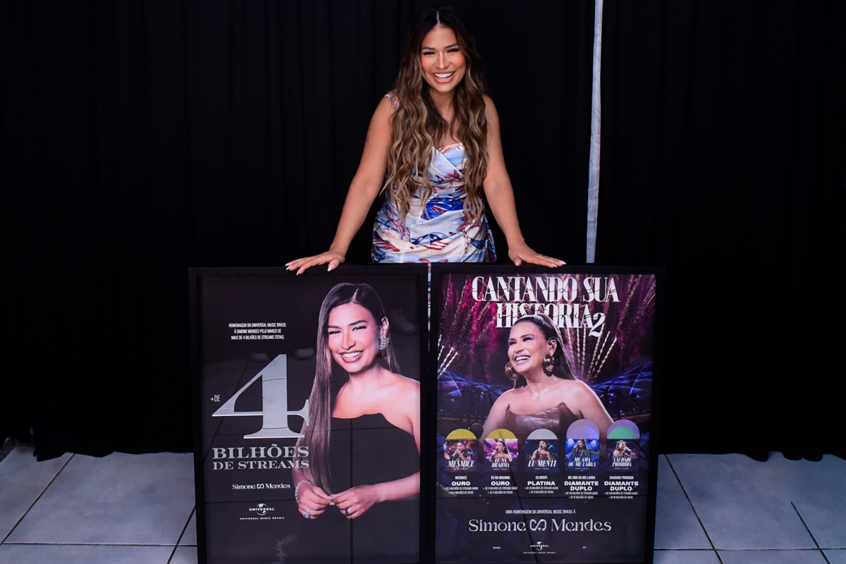 Simone Mendes ganha dois prêmios