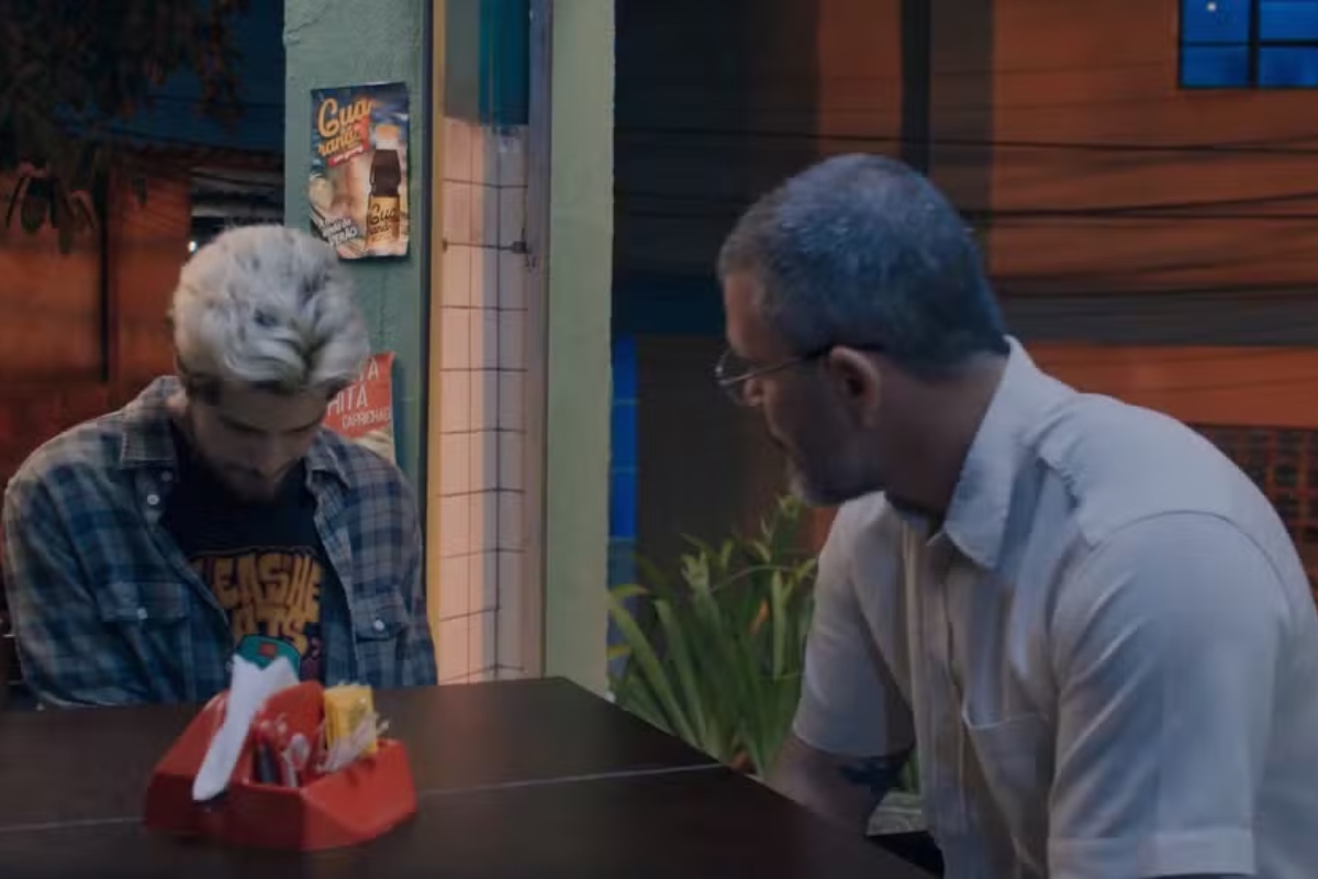 Três Graças - Raul (Paulo Mendes) e Jorginho (Juliano Cazarré)