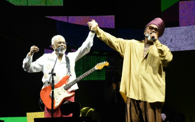 Gilberto Gil e Carlinhos Brown - Encerramento da turnê - Tempo Rei em Salvador