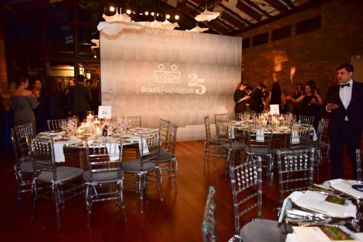Decoração do gala da BrazilFoundation