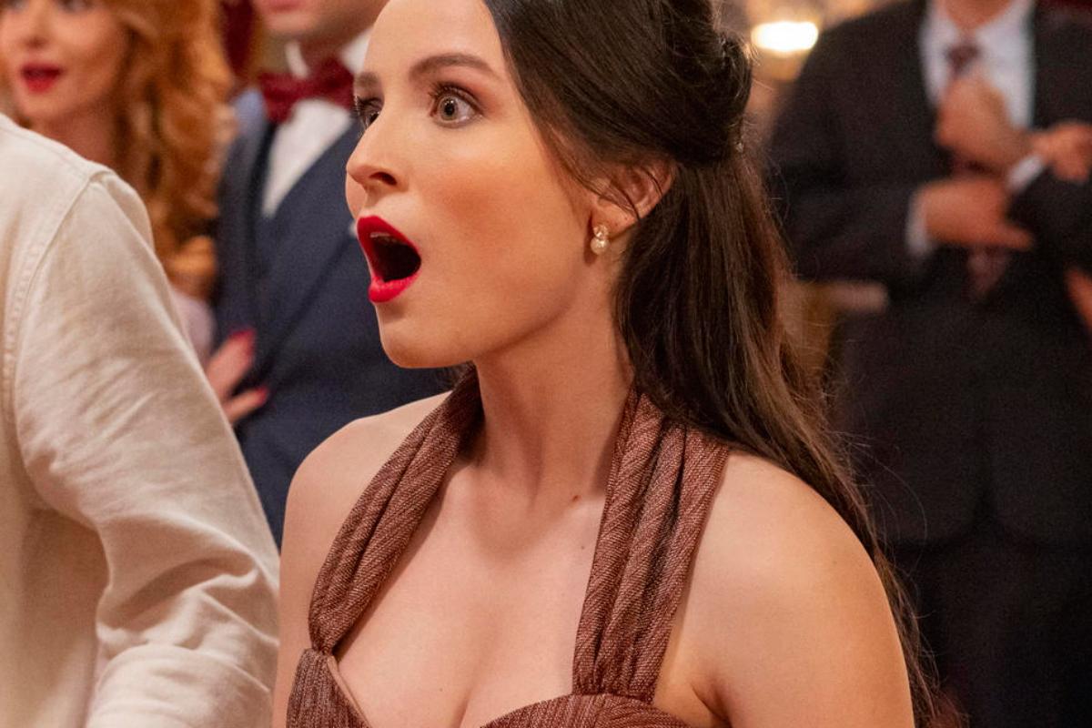 Estela (Larissa Manoela) em Êta Mundo Melhor