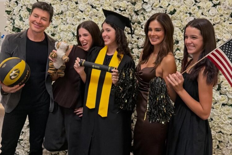 Formatura de Maria Faro