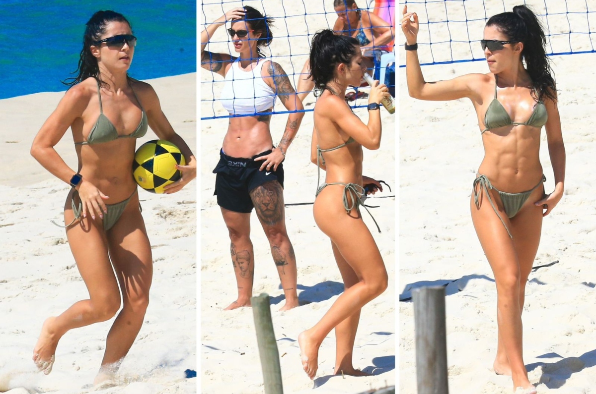 Jade Picon e Barbara Labres na praia