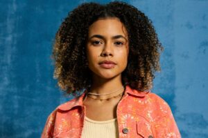 Joélly (Alana Cabral) em Três Graças