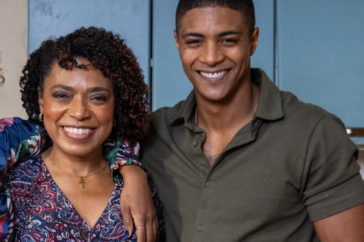 Marlon (Humberto Morais) e Jussara (Vilma Melo) em 