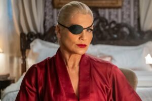 Sandra (Flávia Alessandra) como baronesa em 