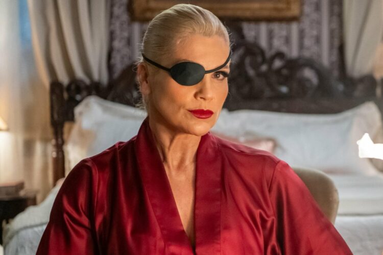 Sandra (Flávia Alessandra) em Êta Mundo Melhor