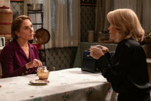 Zulma (Heloisa Périssé) conversando com Sandra (Flávia Alessandra) em 