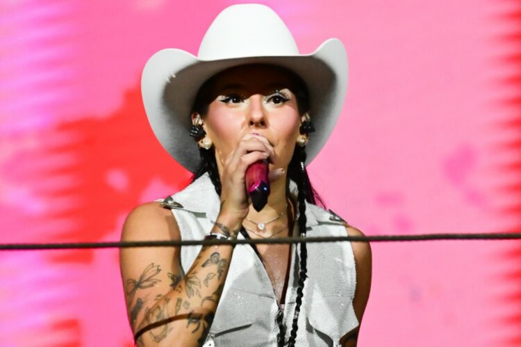 ana castela cantando no ano novo da paulista de 2026