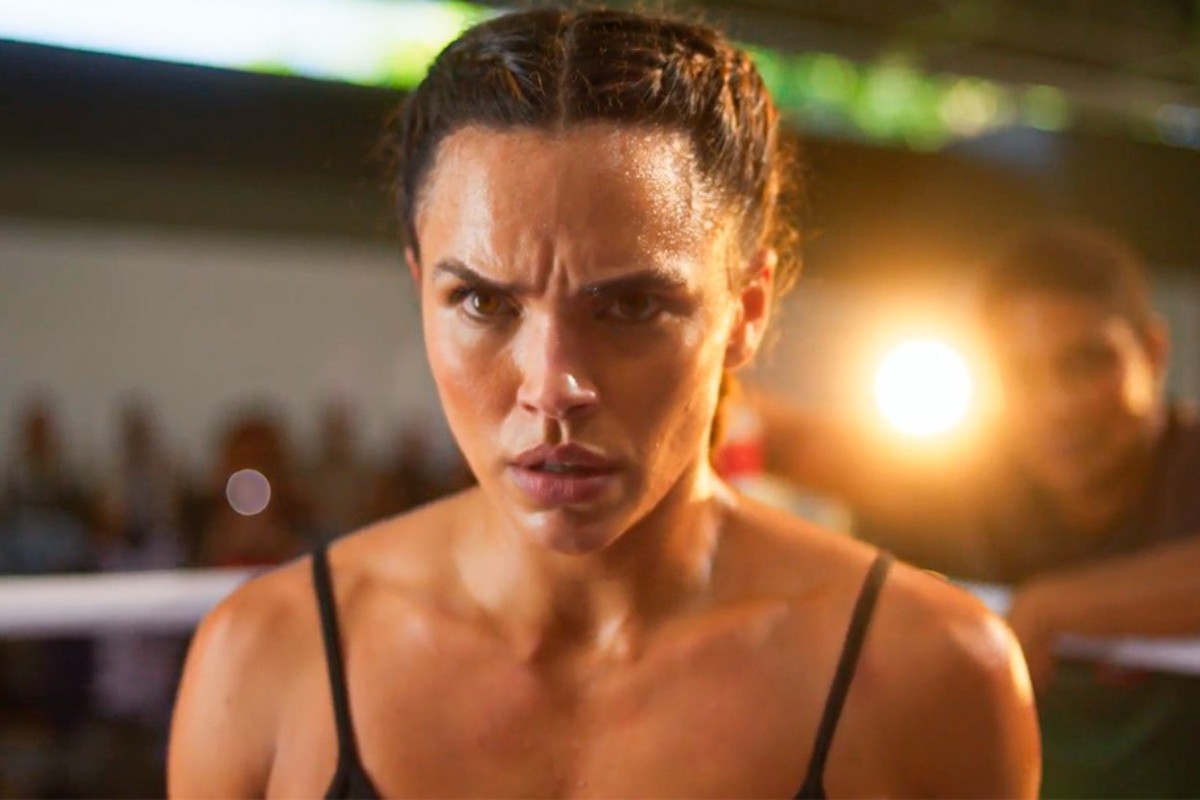 Bárbara (Giovana Cordeiro) vence luta, mas sai algemada do campeonato em 'Dona de Mim'