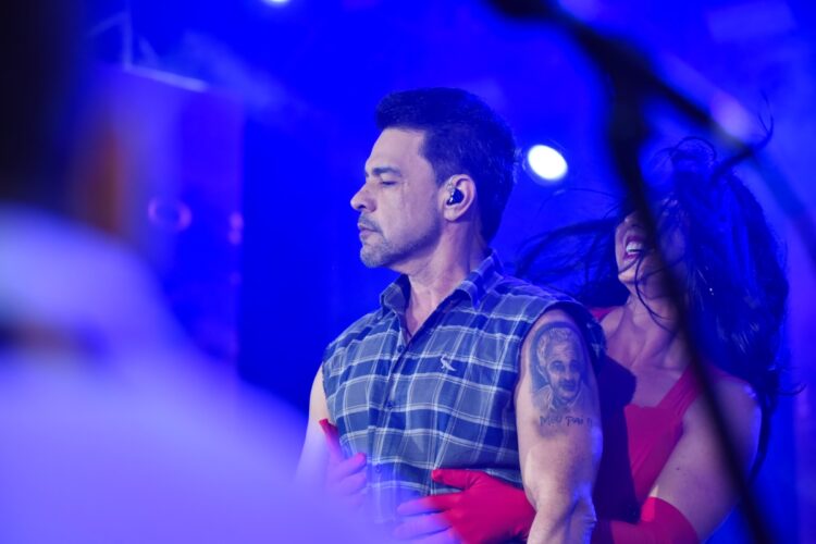 Graciele Lacerda revive época de dançarina 