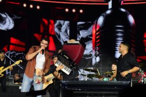 A dupla Henrique & Juliano