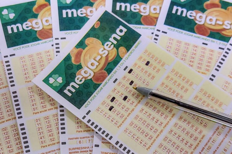 Mega-Sena é a loteria mais popular do país