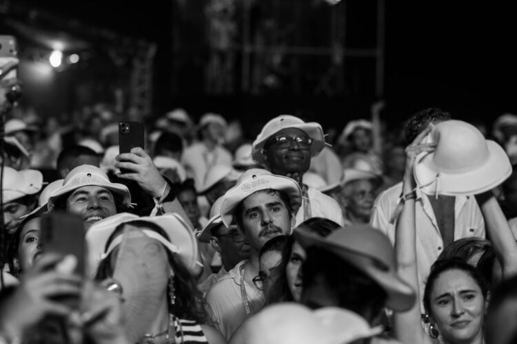 Público de João Gomes em Copacabana