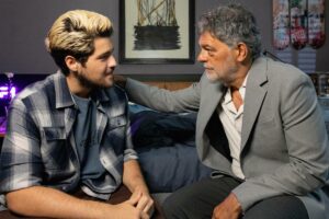 Rogério (Eduardo Moscovis) e Raul (Paulo Mendes) em Três Graças