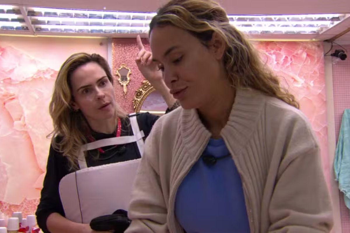 Ana Paula discute com Sarah