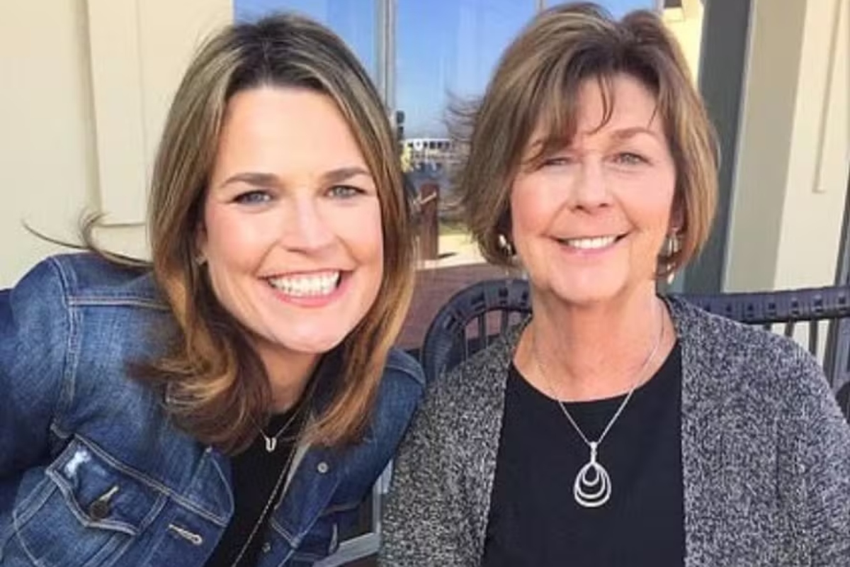 Apresentadora Savannah Guthrie e a mãe