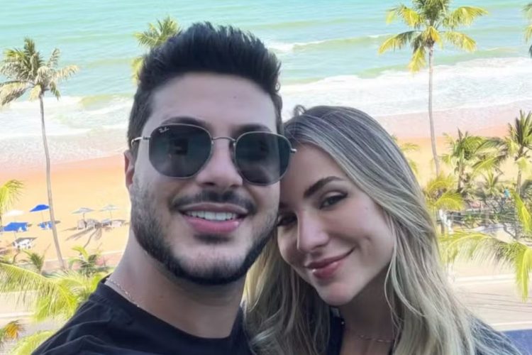 Gabi Martins e Matheus Fidelis