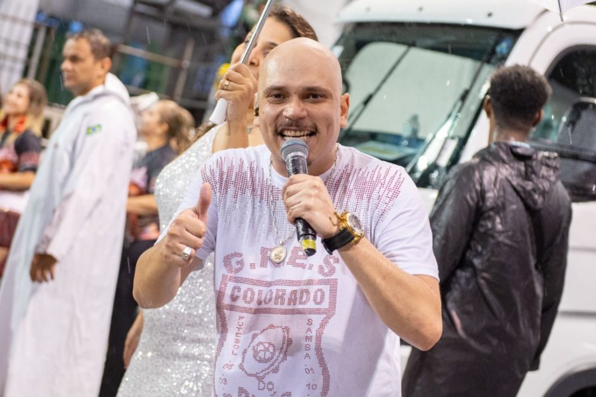 Léo do Cavaco, intérprete da Colorado do Brás