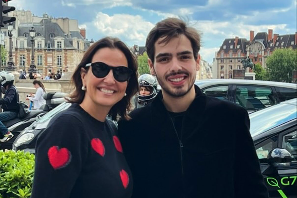 Luciana Cardoso com o filho