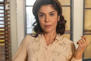 Olga (Maria Carol Rebello) em “Êta Mundo Melhor”